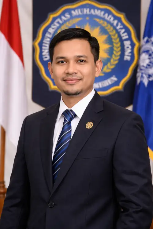 20251229_0818_Dosen-dengan-Jas-Formal_simple_compose_01kdktxn12e99ay57ny7vnwva4