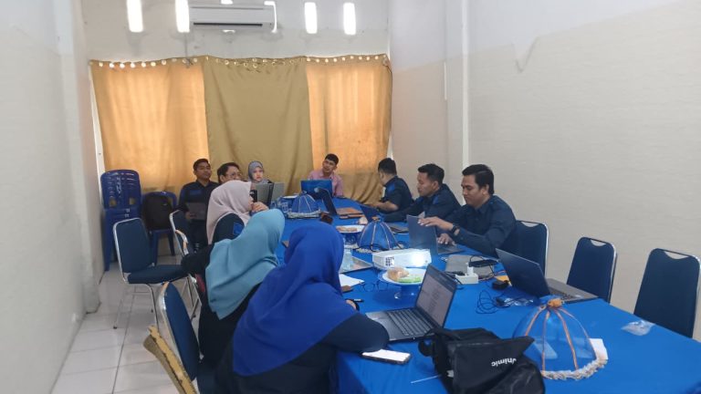 Revisi Kurikulum FKIP UNIM Bone
